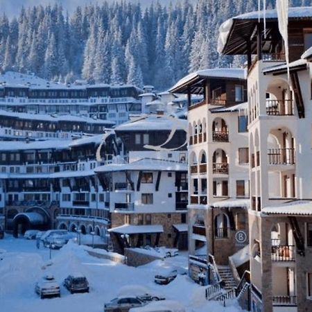 Гранд Манастира Апартаменти Ива ปอมโปโรโว ภายนอก รูปภาพ